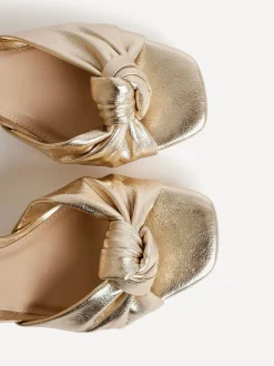 Schoenen Met Hakken*Linzi - Ruba Platform Heels With Knotted Front Strap Goud