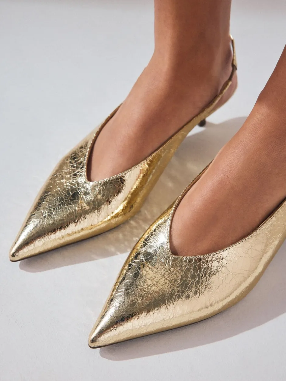 Ruimvallend En Extraruimvallend|Schoenen Met Hakken*Next Goud - Punt Toe Lage Slingback Naaldhak Schoenen