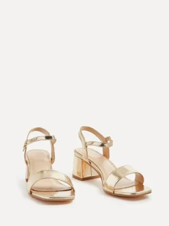Schoenen Met Hakken|Linzi Goudkleurig - Darcie sandalen met lage blokhak en dikke zool
