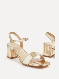 Schoenen Met Hakken|Linzi Goudkleurig - Darcie sandalen met lage blokhak en dikke zool