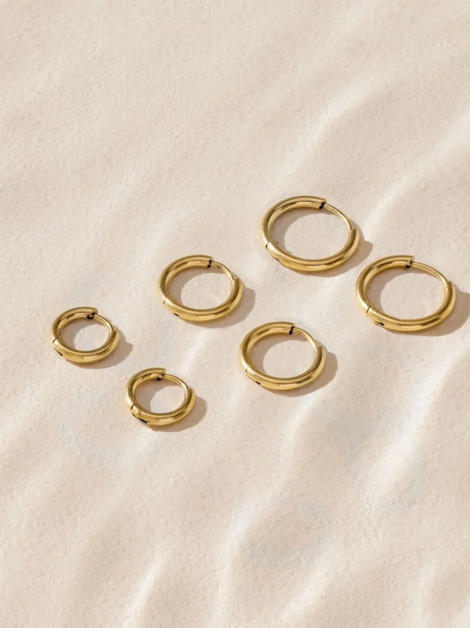 Sieraden*Next - Stainless Steel Graduated Huggie Hoop Earrings 3 Pack Goudkleurig