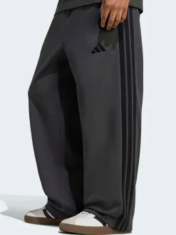 Joggingbroeken*adidas - Essentials Three Stripes Fleece Wide Leg Trousers Grijs