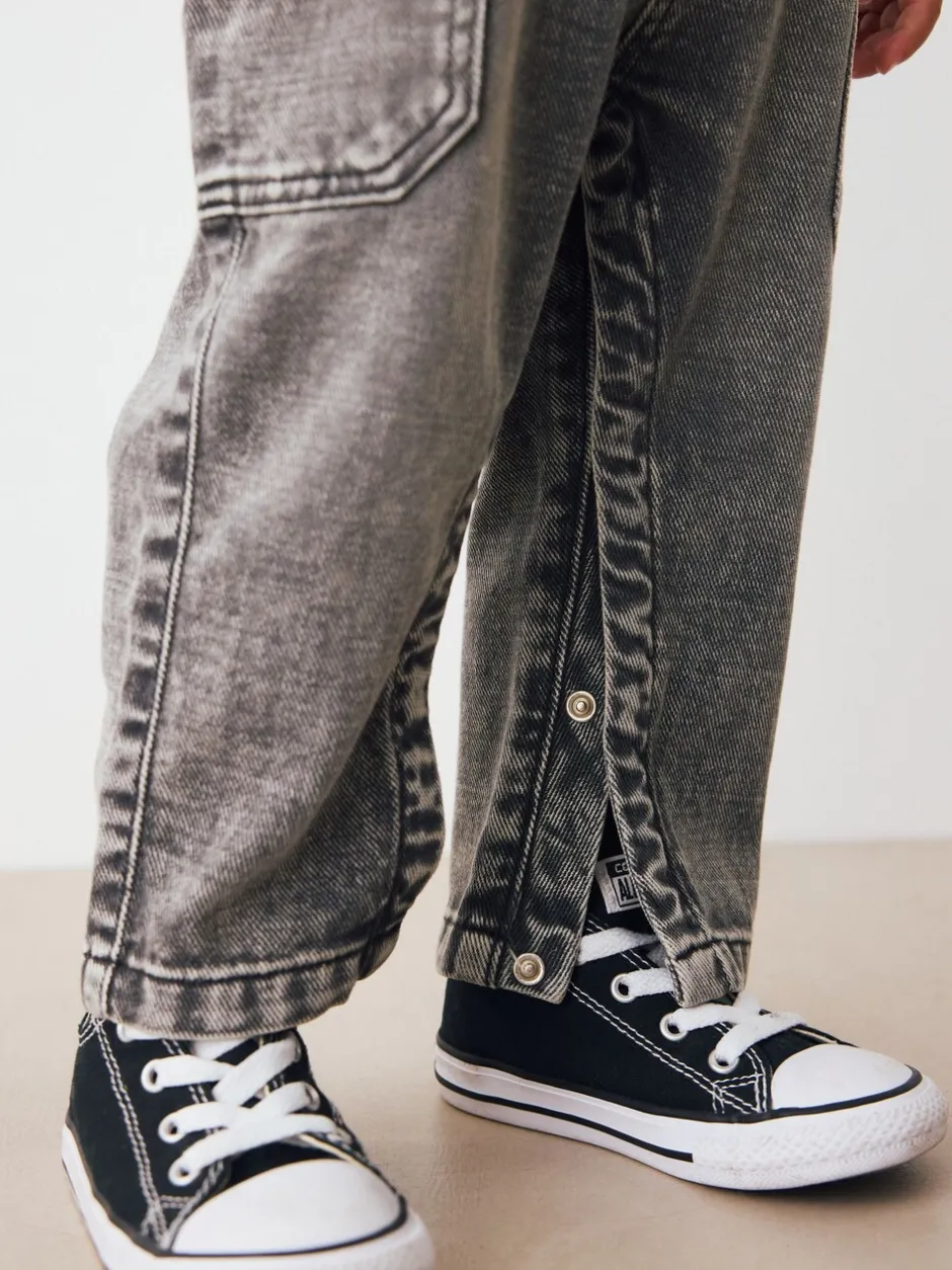 Rompertjes En Tuinbroeken|Next - Denim tuinbroek (3mnd -7jr) Grijs