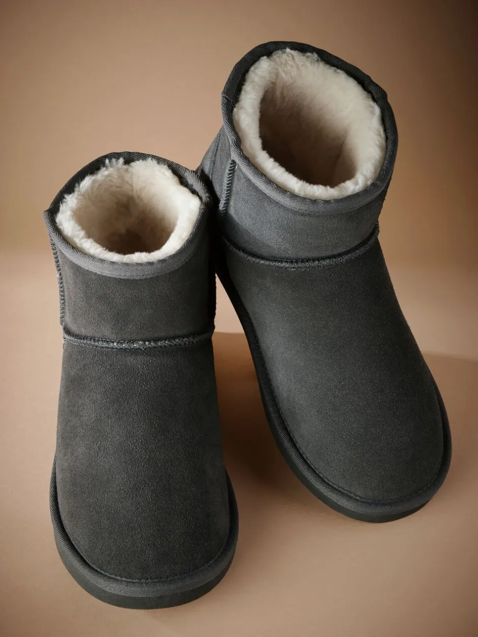 Pantoffels*Next - Signature Suede Slipper Boots with Faux Fur Lining Grijs