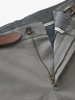 Formele Broek|Broeken En Chino's|Next Grijs - Slim Fit - Zachte chino met print en riem