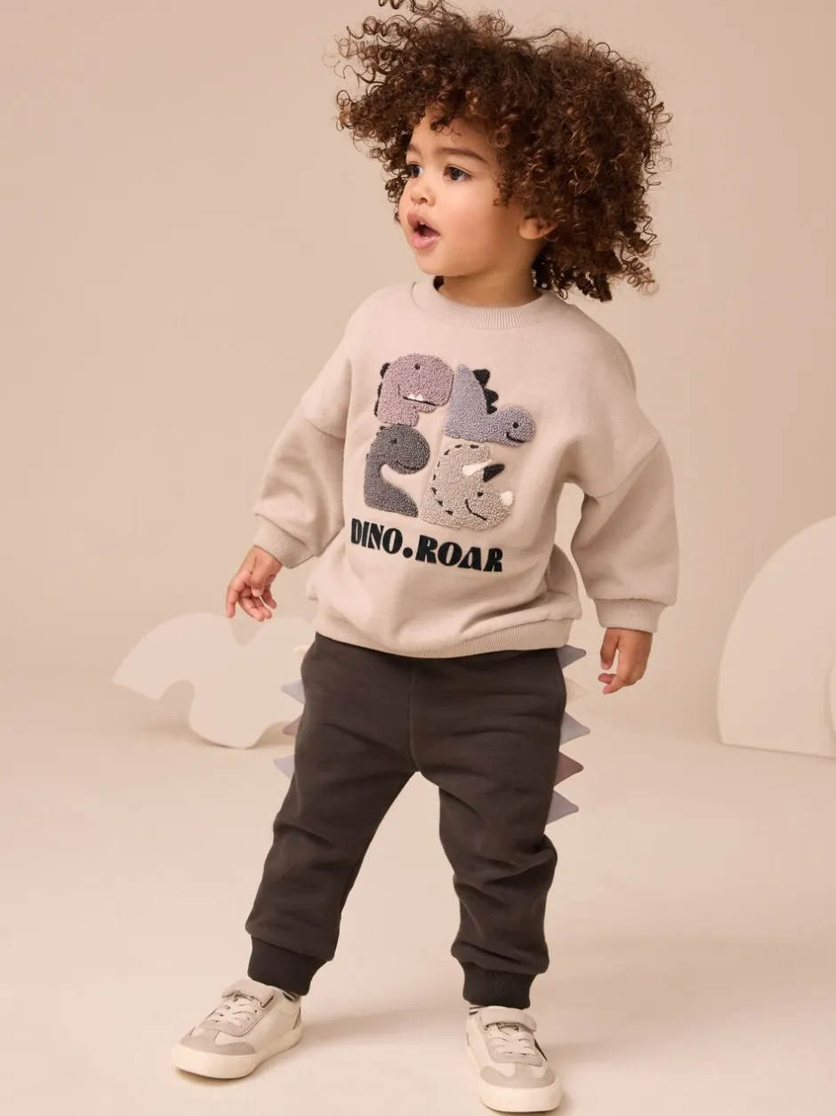 Sets En Combisets|Truien En Breisels*Next Grijs en antraciet dinosaurus stekel - Set met sweatshirt en joggingbroek (3mnd -7jr)