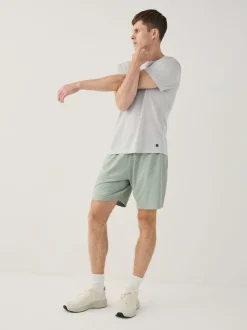 Shorts*Next - Active Gym trainingsshort met textuur Grijs-groen