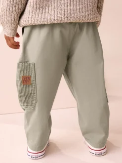 Broeken En Chino's*Next Grijs-groen - Broek met elastische taille en zijzakken (3mnd -7jr)