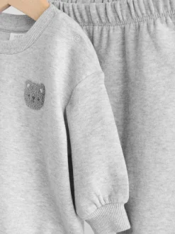 Truien En Breisels|Joggingbroeken|Next - Baby sweatshirt en joggingbroek set (0mnd-2jr) Grijze beer