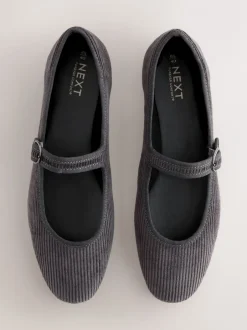 Lage Schoenen|Next - Forever Comfort Round Toe Buckle Detail Mary Jane Shoes Grijze corduroy