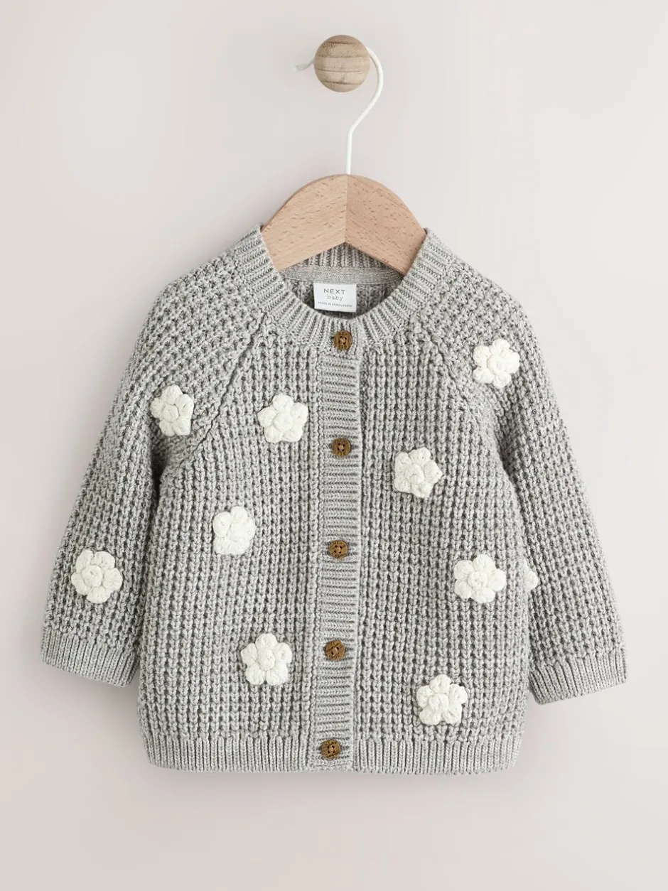 Gebreide Kleding|Next - Gebreid babyvest (0 mnd- 3 jr) Grijze gehaakte bloemen