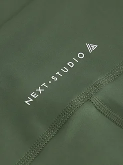 Sportkleding|Leggings En Joggingbroeken|Next - Superzachte Dry Tech yogasportleggings met uitlopende pijpen Groen