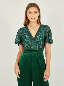 Jumpsuits En Playsuits*Yumi - jumpsuit met engelmouwen, van fluweel en versierd met lovertjes Groen