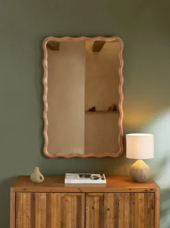 Spiegels|Badkameraccessoires|Next Houten golvende grenenhouten wandspiegel Natuurlijk
