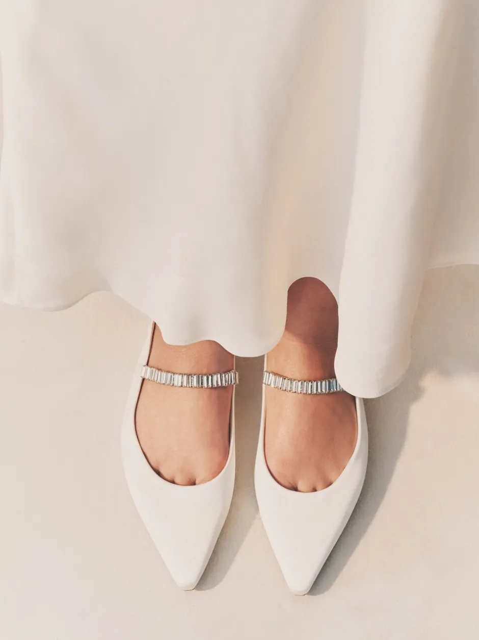 Lage Schoenen|Next Ivoor - Mary Jane bruidsschoenen met hielbandje en puntige neus voor bruiloft
