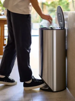 Joseph Joseph|Joseph Joseph Arc 30-Litre Slimline Pedal Bin With Liner Pocket