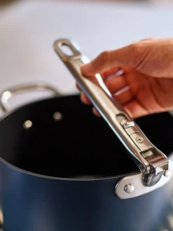 Joseph Joseph*Joseph Joseph Space Folding Handle Ceramic Nonstick 23cm Saucepan and Lid