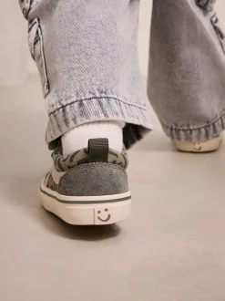Sneakers|Next Kakigroen - Klittenbandsluiting Skate Trainers