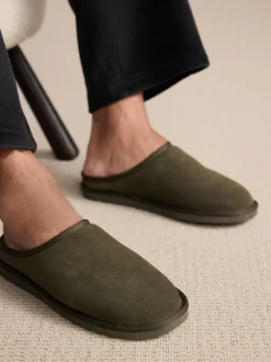 Pantoffels|Loungewear*Next - Met imitatiebont gevoerde Signature suède pantoffelmuiltjes Kakigroen