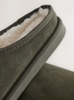 Pantoffels|Loungewear*Next - Met imitatiebont gevoerde Signature suède pantoffelmuiltjes Kakigroen