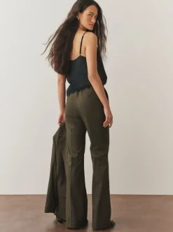 Kostuums En Werkkleding|Next - Tailored Bootcut Trousers With Wool Kakigroen