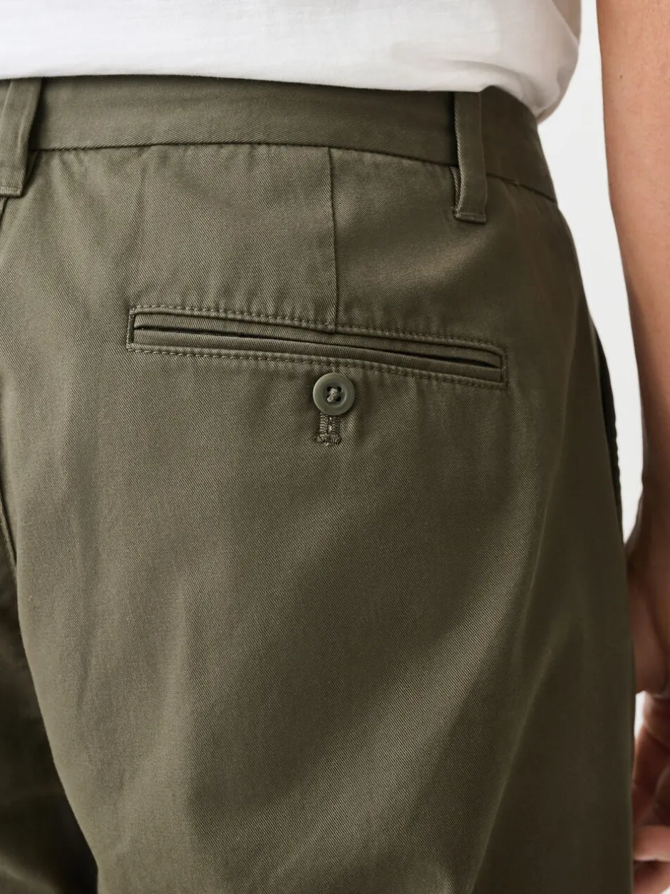 Broeken En Chino's*Next - Twin Pleated Stretch Chinos Trousers Kakigroen