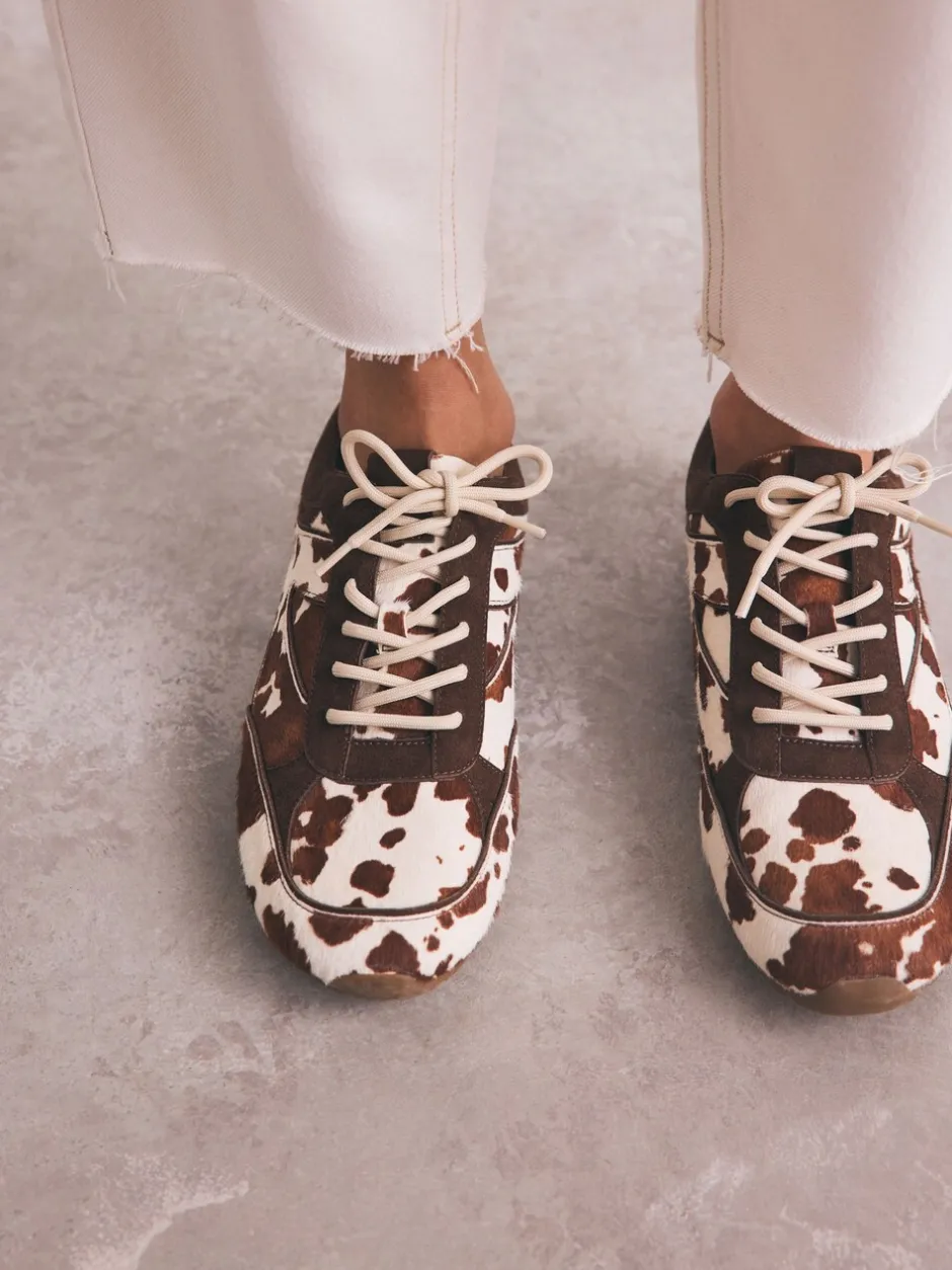 Sneakers*Next Koeienprint - Slim Premium Leren Trainers met Vetersluiting