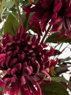 Kunstbloemen|Next Kunstbloemstuk met donkere bloemen in keramische vaas