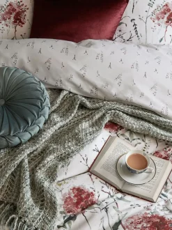 Laura Ashley|Laura Ashley 100% Cotton Sateen 220 Thread Count Pallington Bloom Duvet Cover and Pillowcase Set Rode robijn
