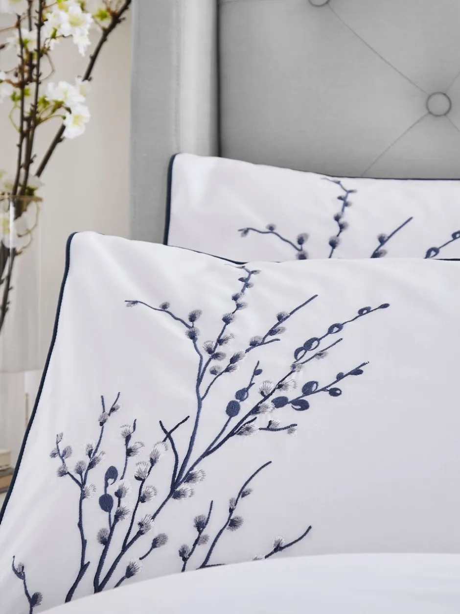 Merkbeddengoed*Laura Ashley 100% katoen perkal 200 draadtelling Pussy Willow Sprig geborduurd dekbedovertrek en kussensloopset Middernachtelijk blauw
