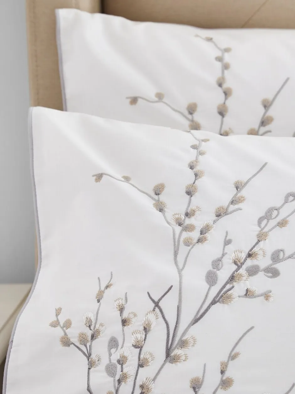 Merkbeddengoed|Laura Ashley 100% katoen perkal 200 draadtelling Pussy Willow Sprig geborduurd dekbedovertrek en kussensloopset Duifgrijs