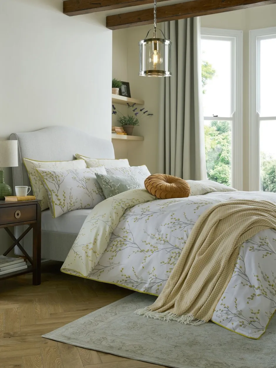 Laura Ashley|Merkbeddengoed*Laura Ashley 100% katoensatijn 200 thread count Pussy Willow Dekbedovertrek- en kussensloopset