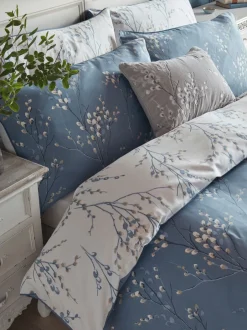 Laura Ashley|Merkbeddengoed|Laura Ashley 100% katoensatijn 200 thread count Pussy Willow Dekbedovertrek- en kussensloopset