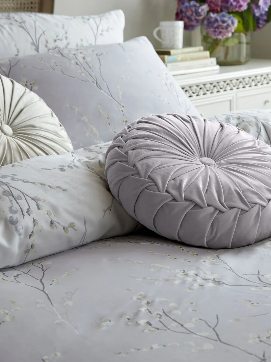 Laura Ashley|Merkbeddengoed|Laura Ashley 100% katoensatijn 200 thread count Pussy Willow Dekbedovertrek- en kussensloopset