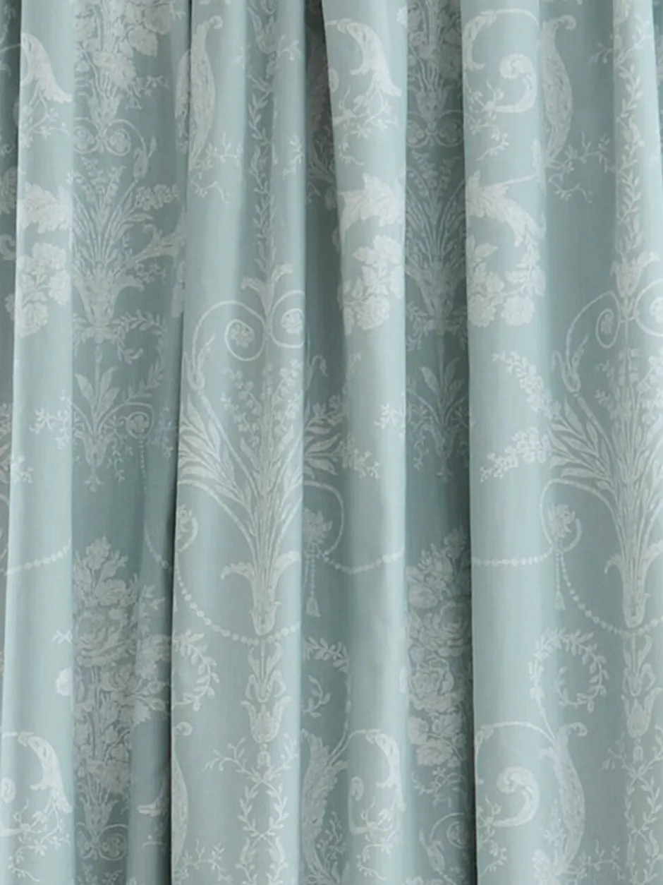 Laura Ashley|Laura Ashley Josette ringgordijnen met verduisterende voering Eendeneiblauw