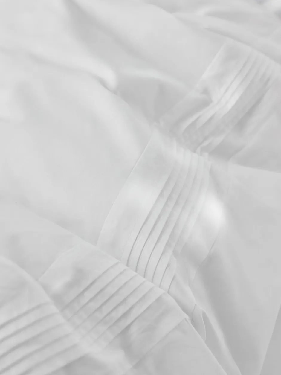 Laura Ashley|Laura Ashley Maeve Pleat 200 Thread Count Duvet Cover and Pillowcase Set