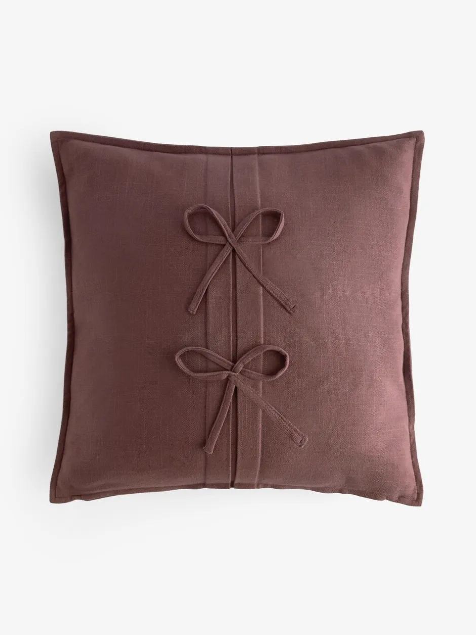 Laura Ashley*Laura Ashley Sasha Bow Cushion Chocoladebruin