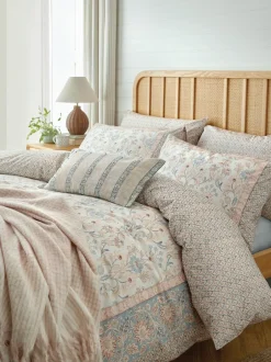 Laura Ashley*Laura Ashley Semington 200 Thread Count Duvet Cover and Pillowcase Set