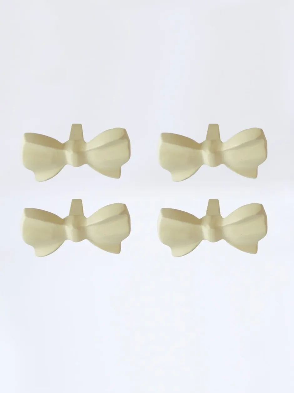 Laura Ashley*Laura Ashley Set of 2 Aluminum Bow Drawer Knobs Off White