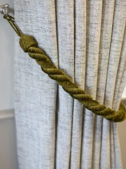 Gordijnroedes En -Accessoires*Laura Ashley Set of 2 Chenille Grafton Rope Curtain Tiebacks Mos