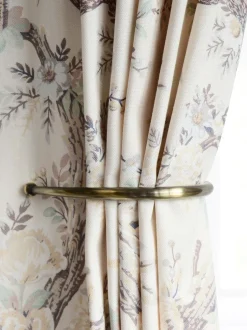 Laura Ashley|Gordijnroedes En -Accessoires|Laura Ashley Set of Two Ball End Curtain Holdbacks