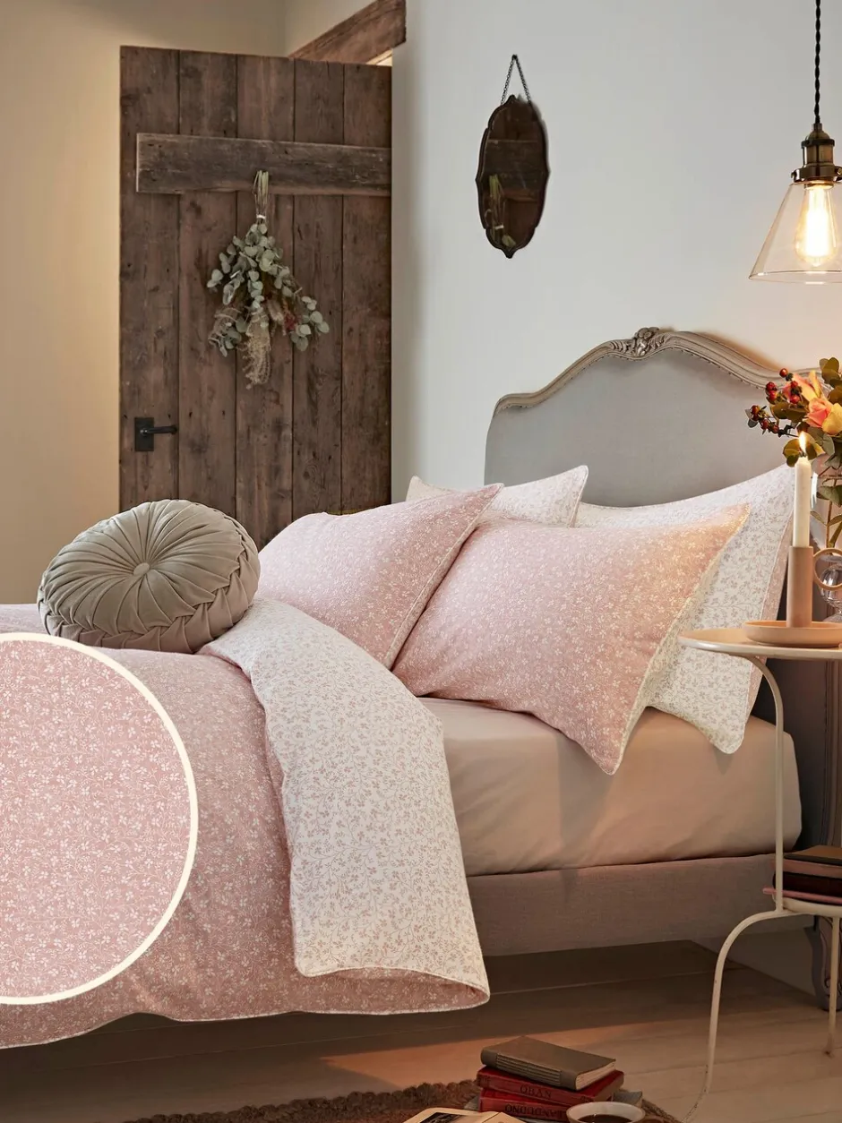 Laura Ashley|Merkbeddengoed*Laura Ashley Supersoft 100% Brushed Cotton Campion Duvet Cover and Pillowcase Set Poederroze