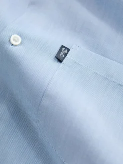 Formele Overhemden|Shirts|Next Lichtblauw - Normale Pasvorm - Gemakkelijk te strijken Oxford overhemd met doorlopende knopen