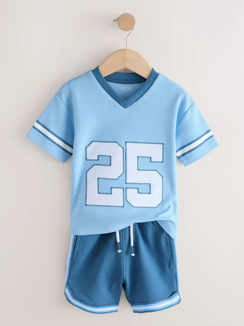 Shorts*Next - Short Sleeve Varsity Shorts Set (3mths-7yrs) Lichtblauw