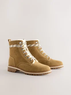 Ruimvallend En Extraruimvallend|Boots*Next Lichtbruin - Forever Comfort® veterlaarzen met imitatiebontvoering