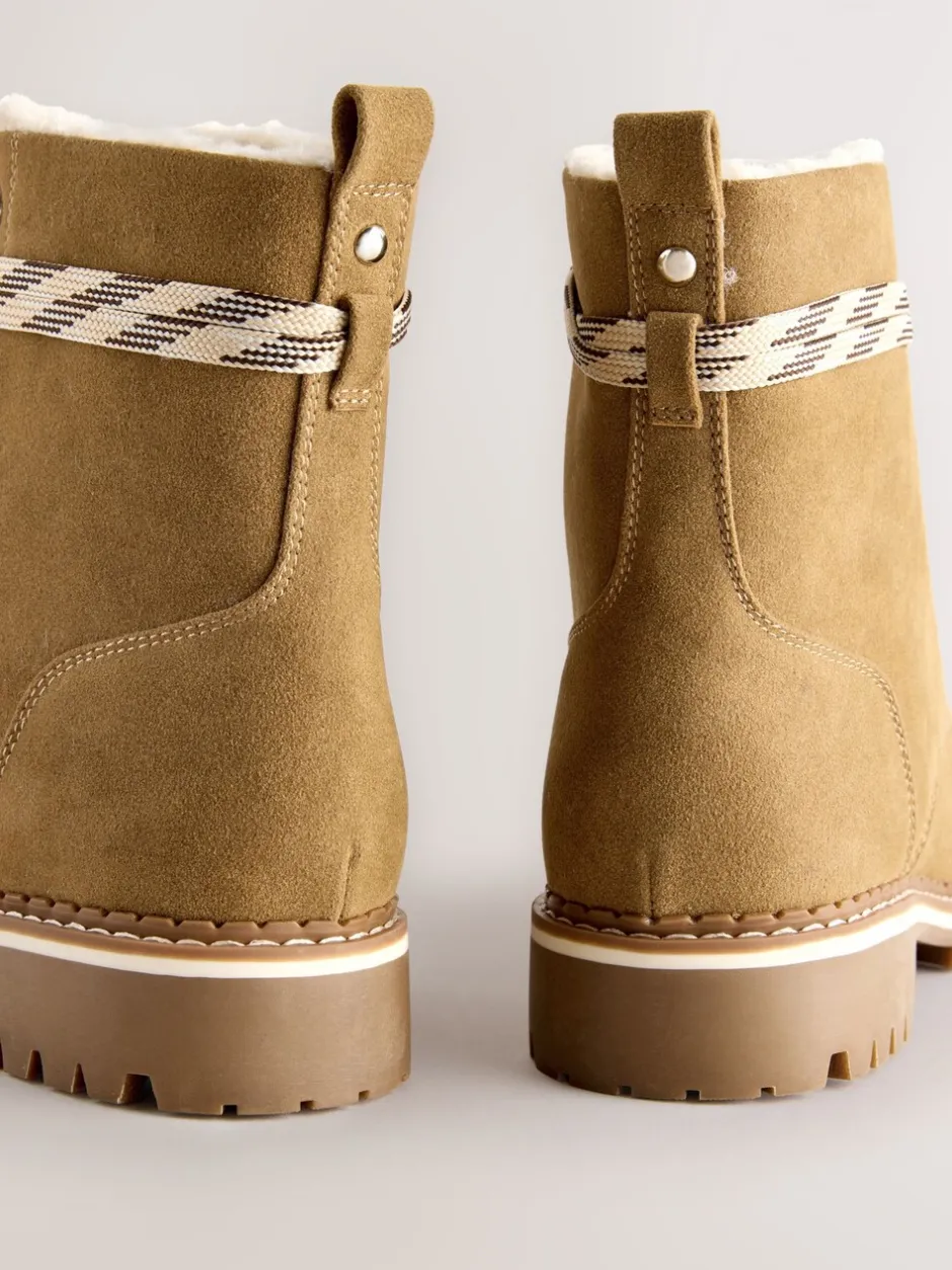 Ruimvallend En Extraruimvallend|Boots*Next Lichtbruin - Forever Comfort® veterlaarzen met imitatiebontvoering
