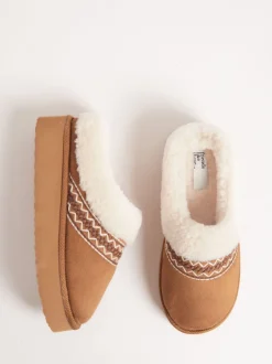 Pantoffels|Friends Like These - Faux Fur Cuff Embroidered Tape Nightwear Mule Slippers Lichtbruin