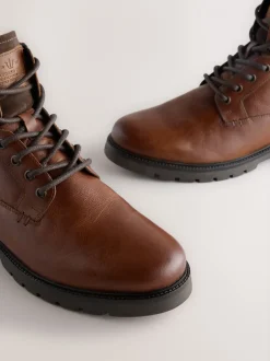 Boots|Next - Leren borggevoerde laarzen met rits Lichtbruin