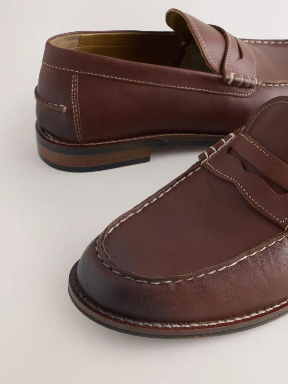Schoenen|Formele Schoenen*Next Lichtbruin - Penny-loafers met contrasterende stiksels