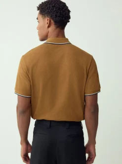 Poloshirts|Next Lichtbruin - Regular fit poloshirt met korte mouwen en contrasterende randen
